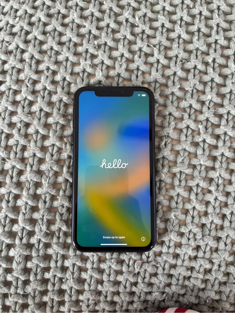 iPhone XR 64GB black AT&T with charger cable